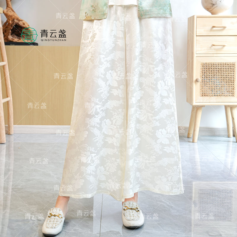 Qingyun Zhan New Chinese Women's Clothing (Bai Mu)