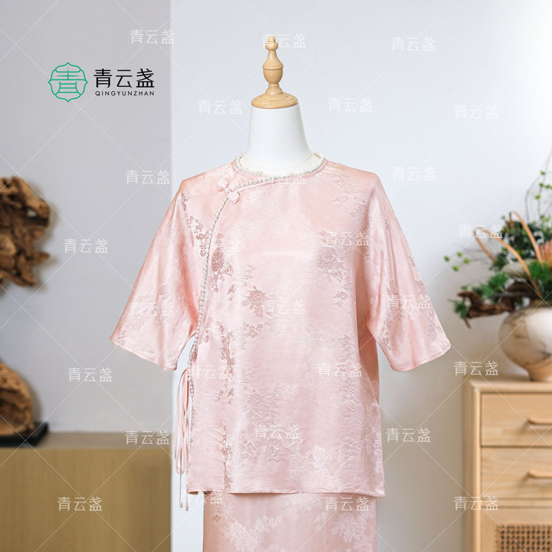 Qingyun Zhan New Chinese Women's Clothing (Feizi Xiao)