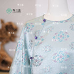 Qingyun Zhan New Chinese Women's Clothing (Baolian Flower)